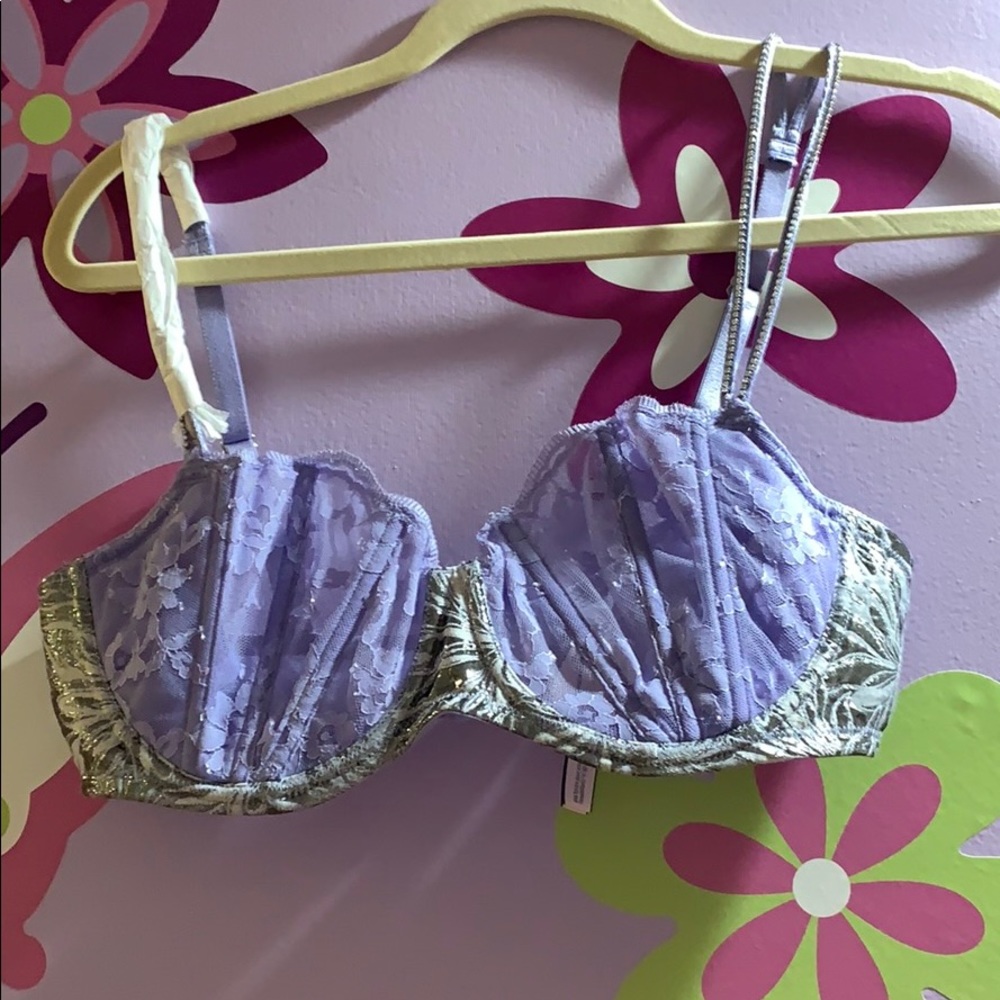Victoria Secret Dream Angel Bra NWOT